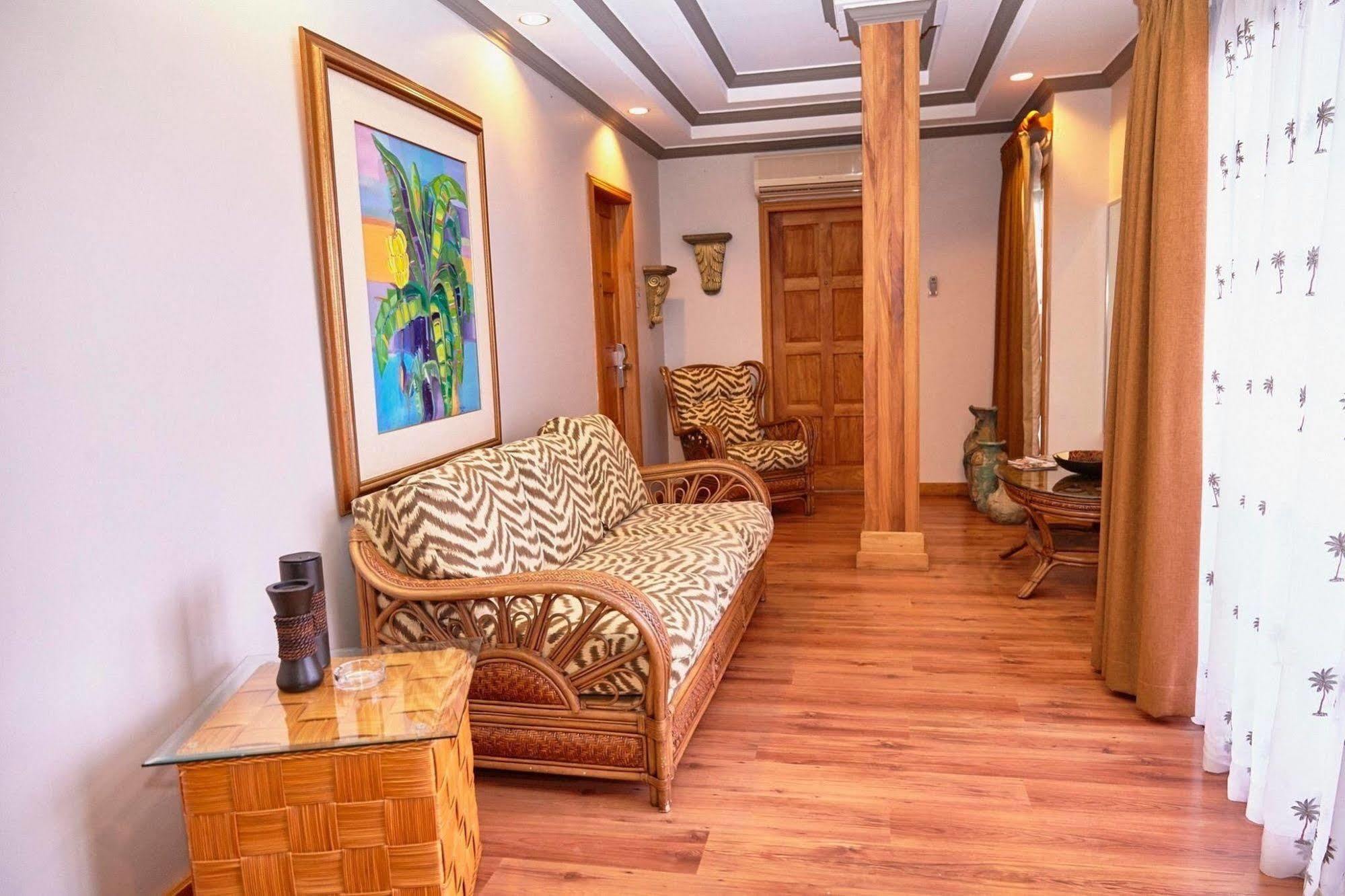 Tradewinds Hotel 圣费尔南多 外观 照片
